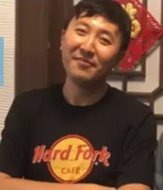 王纯照片